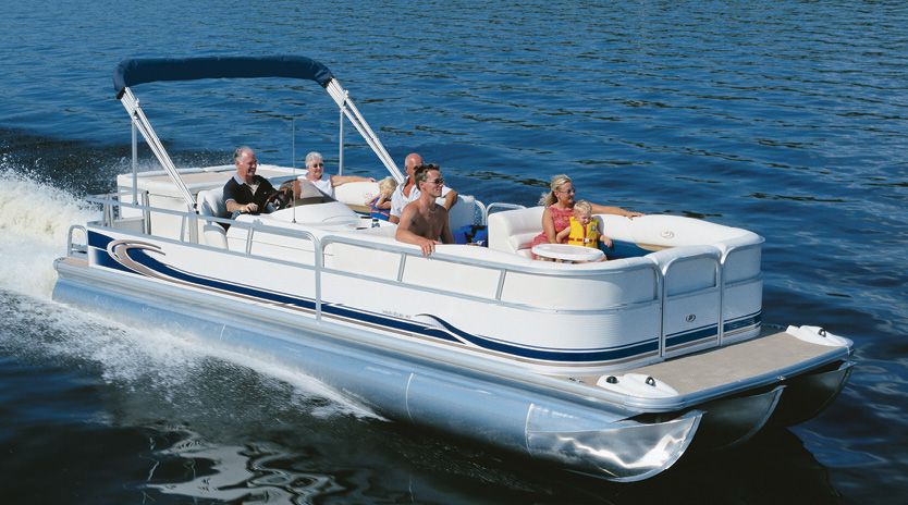 https://www.taylormadeproducts.com/images/products/pontoon-boats.jpg